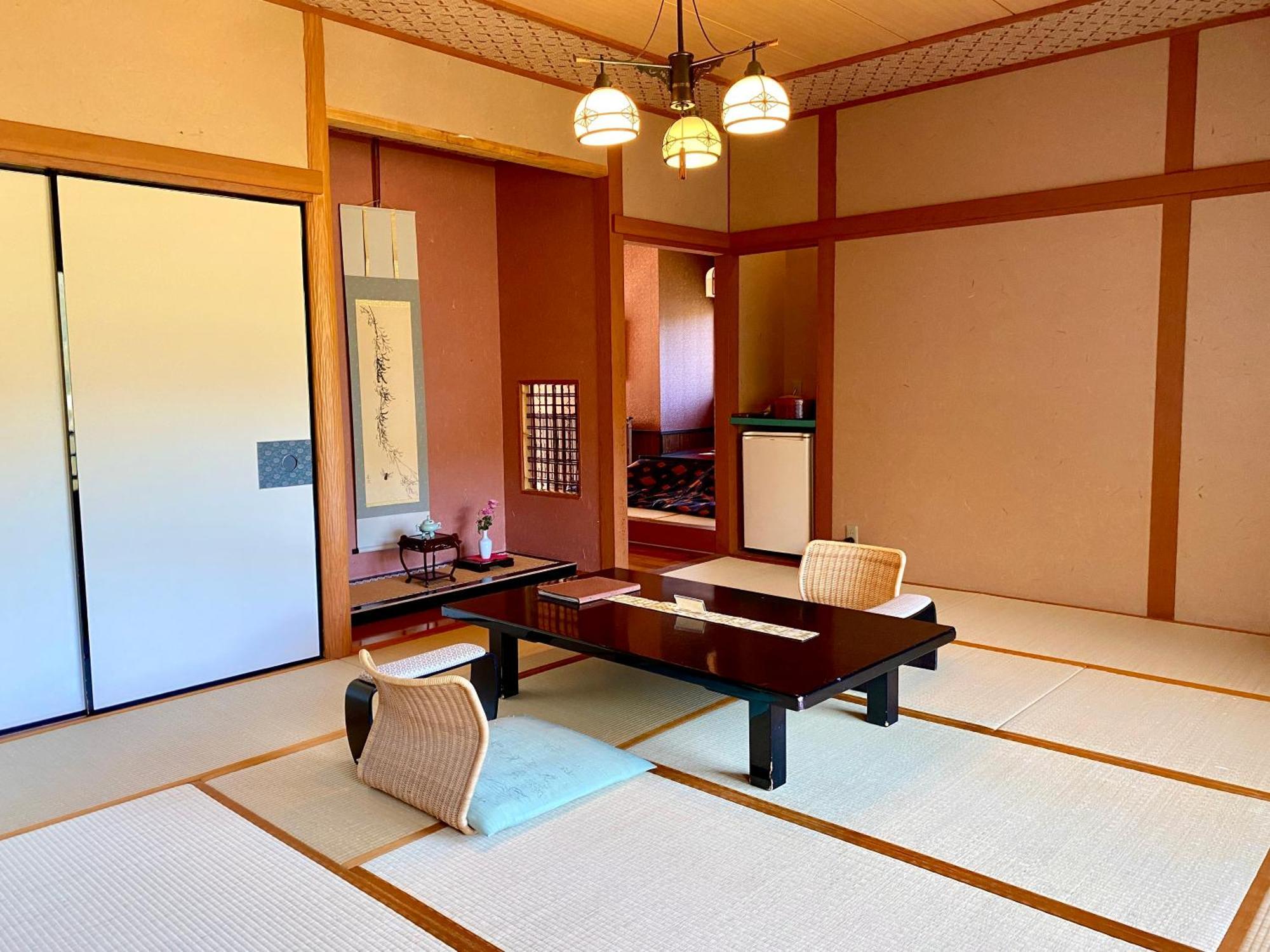 Musashino Bekkan Hakone Exterior photo